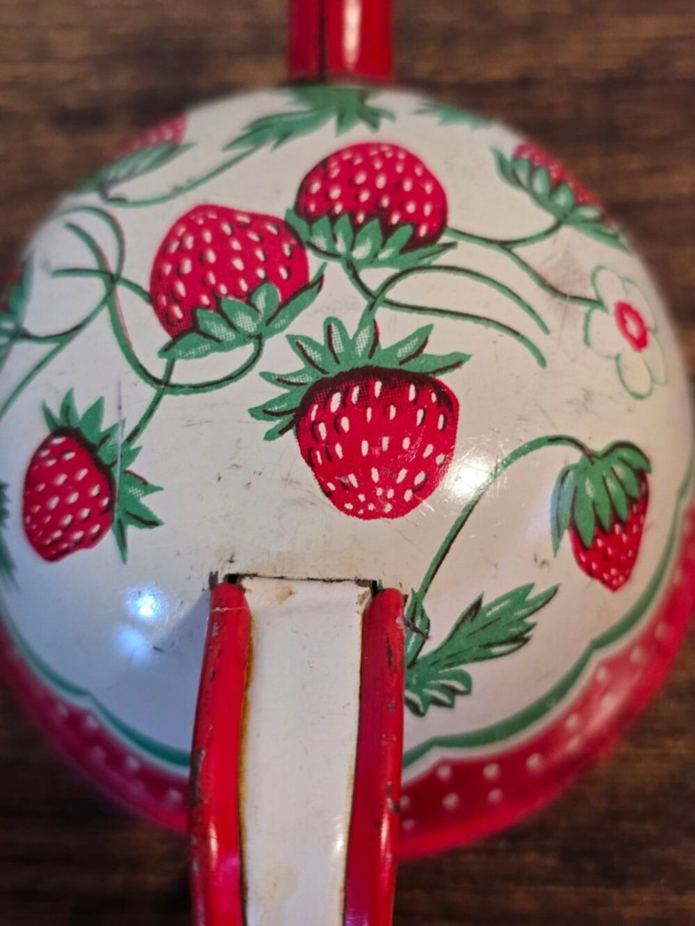 Vintage 1950s Wolverine Strawberry Toy Tea Tin Canister Set 13 pc set READ - Picture 12 of 16